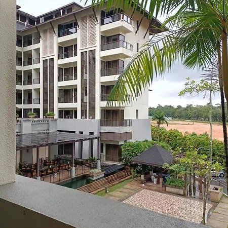Ruey'S Homestay, Cinta Ayu, Pulai Spring Skudai Exterior photo