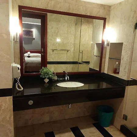 Ruey'S Homestay, Cinta Ayu, Pulai Spring Skudai Exterior photo